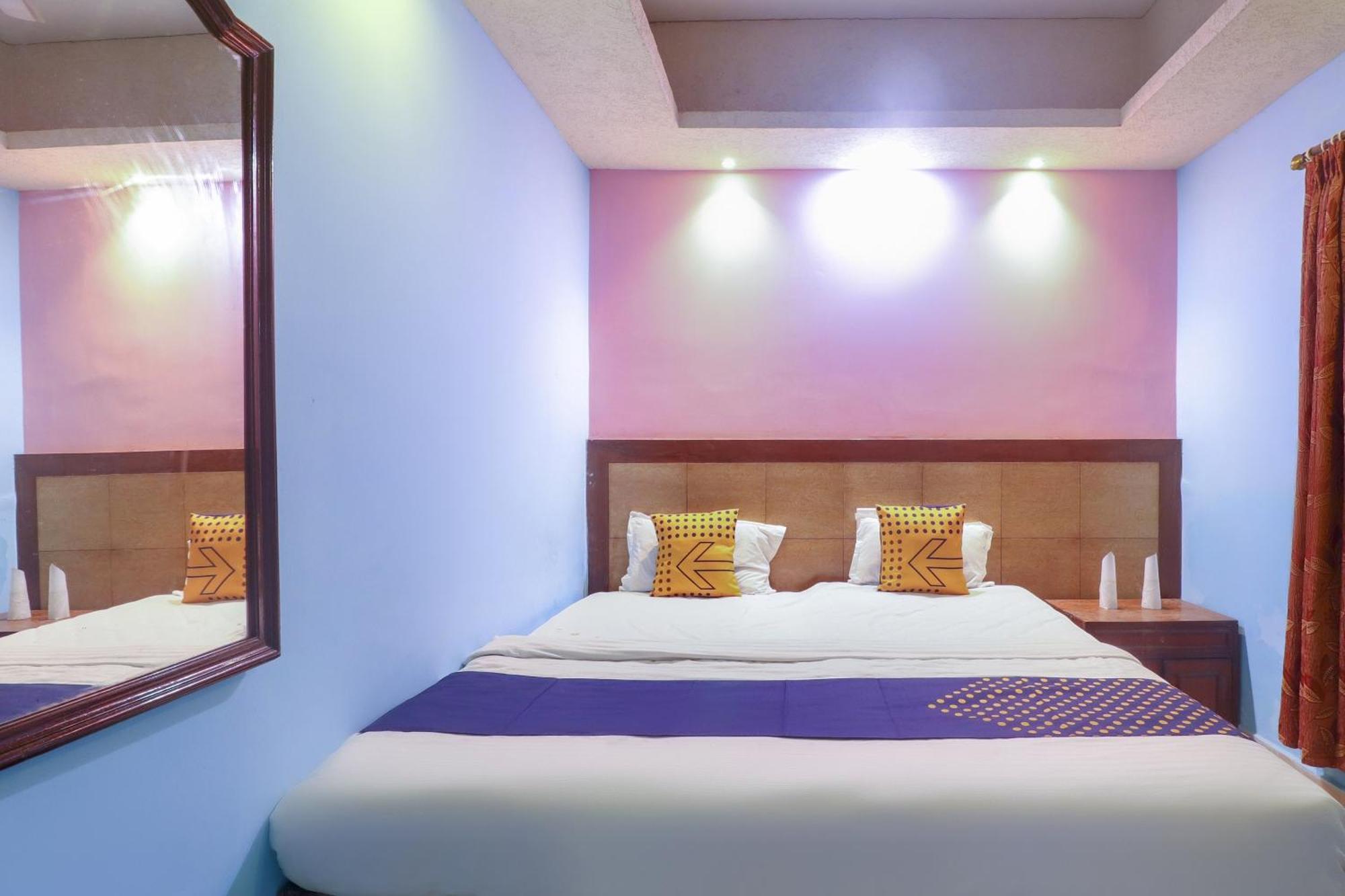 Spot On 75963 Hotel Prince Bodh Gaya Eksteriør billede